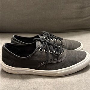 Vans Men's Black Canvas Sneakers